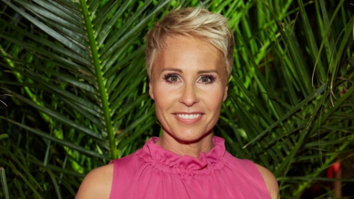Ein bekannter TV-R&uuml;pel soll im Dschungelcamp 2023 auf Sonja Zietlow treffen. (Foto)