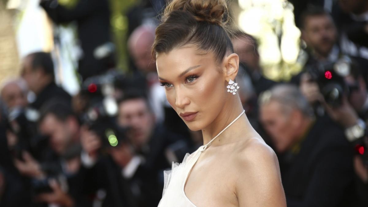 Bella Hadid macht Fans mit BH-Show sprachlos. (Foto)
