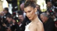 Bella Hadid macht Fans mit BH-Show sprachlos.
