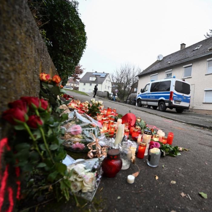 Ece (14) auf Schulweg erstochen: Ihr Zwillingsbruder fuhr kurz vorher mit dem Bus ab