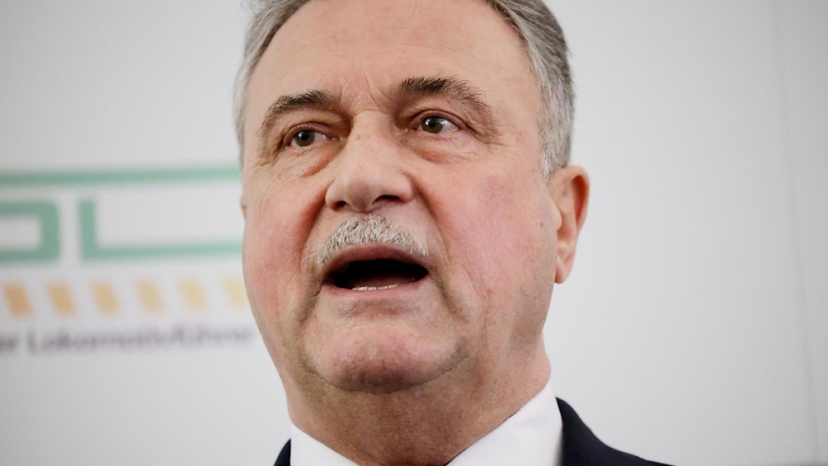 Claus Weselsky k&uuml;ndigte einen 35-Stunden-Bahnstreik. (Foto)