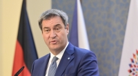 Markus Söder fordert, den Tankrabatt fortzuführen.