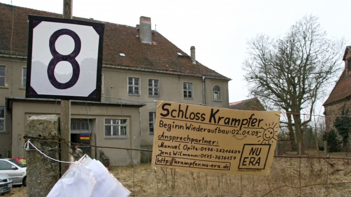 Wenig herrschaftlich:Das Schloss Krampfer in Brandenburg war Sitz des F&uuml;rstentums Germania. (Foto)