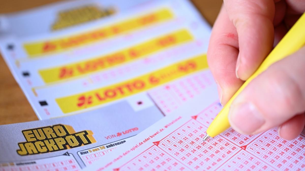 Lottogewinn mit KI? K&uuml;nstliche Intelligenz ist kein Garant, um den Jackpot zu knacken. (Foto)