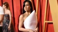 Kim Kardashian macht ihre Fans im Netz sprachlos.