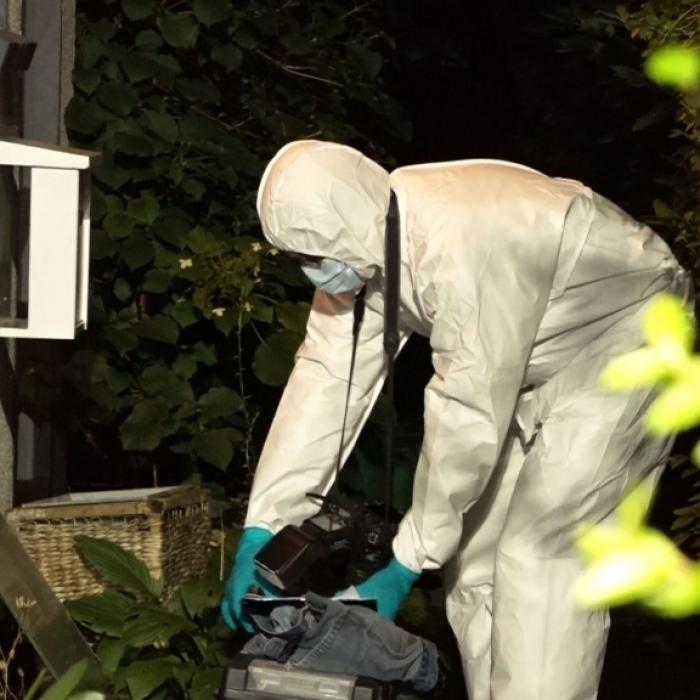 Enkel (22) tötet Oma (80) und gesteht Verbrechen per Telefon