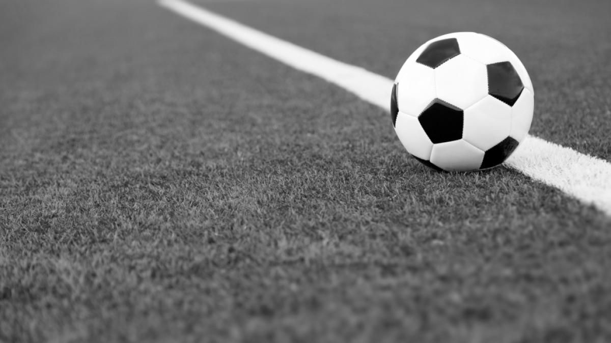 In bayern ist ein 22-j&auml;hriger Nachwuchsfu&szlig;baller bei einem Unfall t&ouml;dlich verungl&uuml;ckt. (Foto)