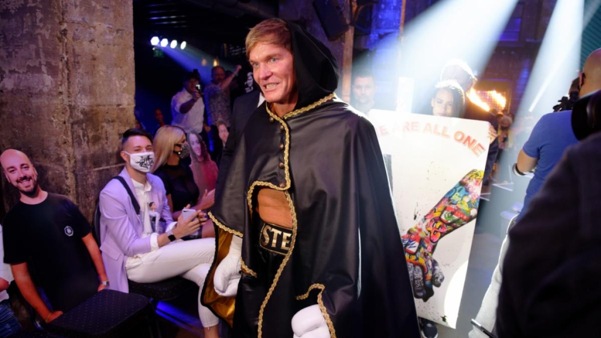 TV-Auswanderer Steff Jerkel stieg 2020 bei "Das gro&szlig;e Sat.1 Promi-Boxen" in den Ring. (Foto)