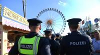 Auf dem Oktoberfest wurde hinter dem Riesenrad eine Leiche entdeckt.