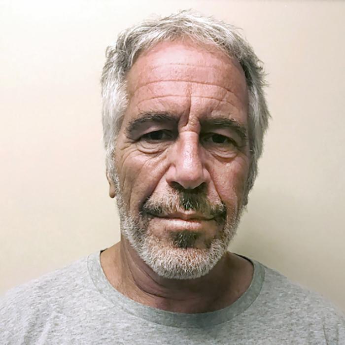 Epstein-Skandal: Protestaktion im Buckingham-Palast