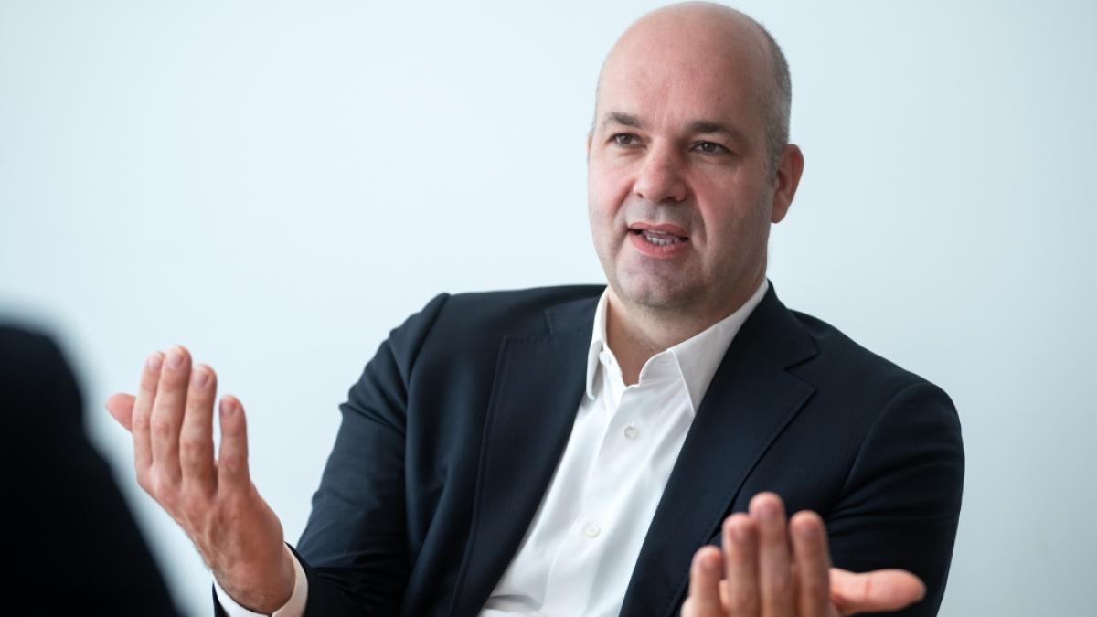 Wenn es nach Marcel Fratzscher, seines Zeichens &Ouml;konom und Pr&auml;sident des Deutschen Instituts f&uuml;r Wirtschaftsforschung (DIW), geht, sollen Deutschlands Rentnerinnen und Rentner ein verpflichtendes soziales Jahr ableisten. (Foto)