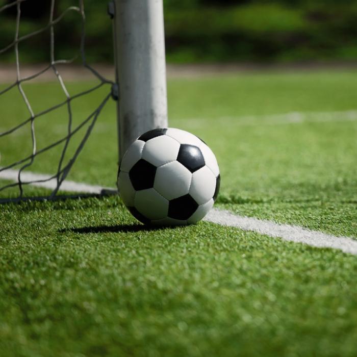 Nach Verletzung! Nachwuchs-Fußballer (17) nimmt sich das Leben
