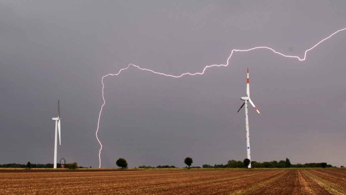Der DWD hat eine Gewitter-Warnung herausgegeben (Symbolbild). (Foto)