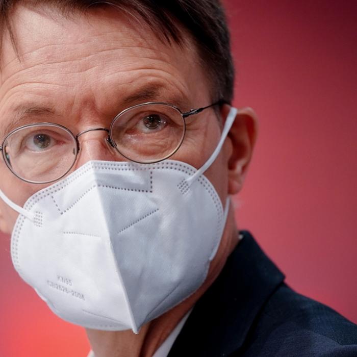 Keine Testpflicht nach Booster? So gut ist der Lauterbach-Plan