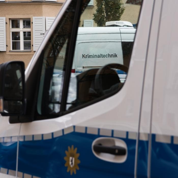 Oma und Enkelin (11) tot, Opa (70) schwer verletzt - Frau (42) unter Tatverdacht