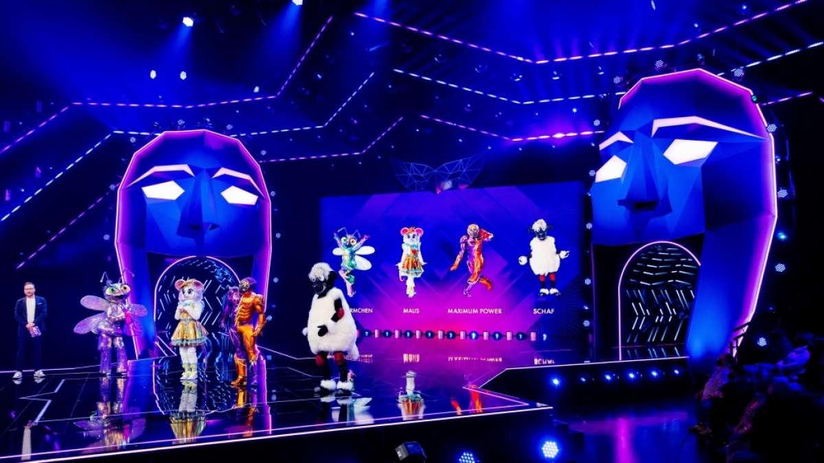Die erste Maske bei "The Masked Dancer" ist bereits gefallen. (Foto)