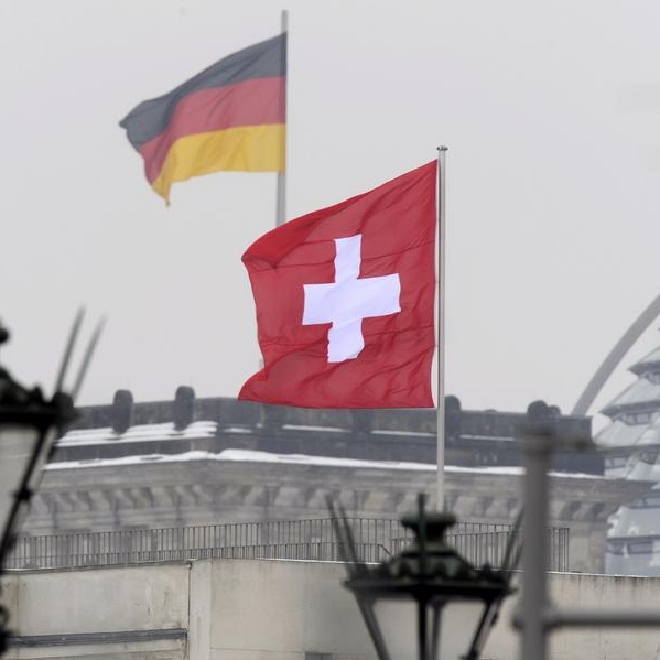 Schweiz will sich halb Deutschland einverleiben