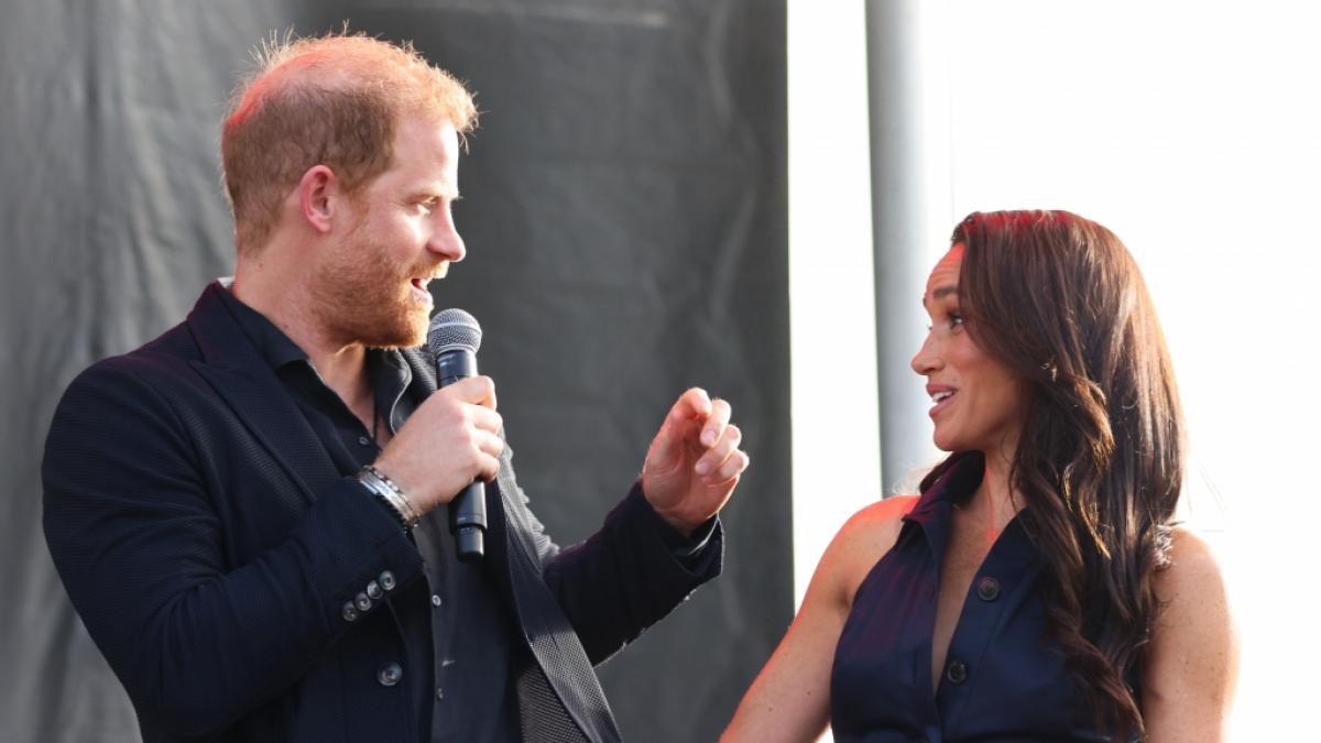 Prinz Harry will Meghan Markle eine tolle Reise nach Gro&szlig;britannien erm&ouml;glichen. Doch Sicherheitsbedenken k&ouml;nnten dem Paar einen Strich durch die Rechnung machen. (Foto)