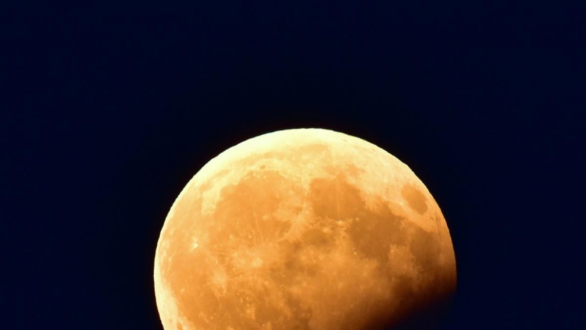 Hobby-Astronomen d&uuml;rfen sich auf eine partielle Mondfinsternis freuen. (Foto)