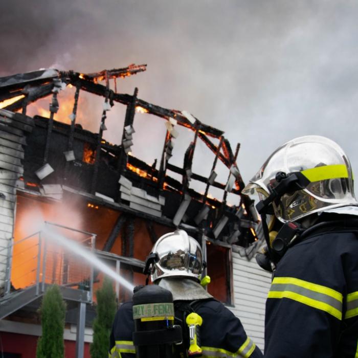 Staatsanwaltschaft untersucht fahrlässige Tötung nach Feuer-Tod von 11 Menschen