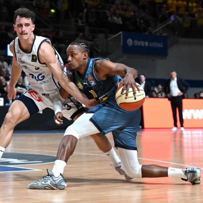 Statistiken und Steckbrief des Shooting Guards der EWE Baskets Oldenburg