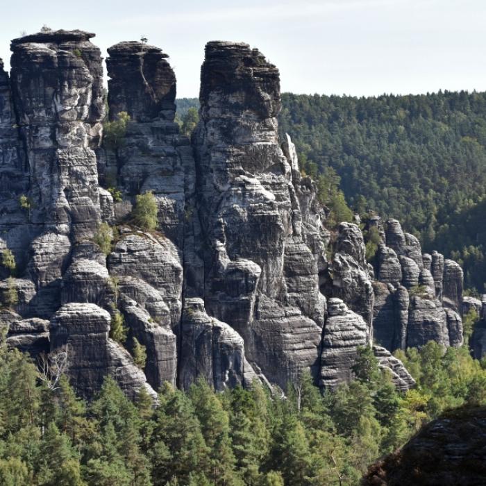 Schwer verletzt! Bergsteiger stürzt 20 Meter in die Tiefe