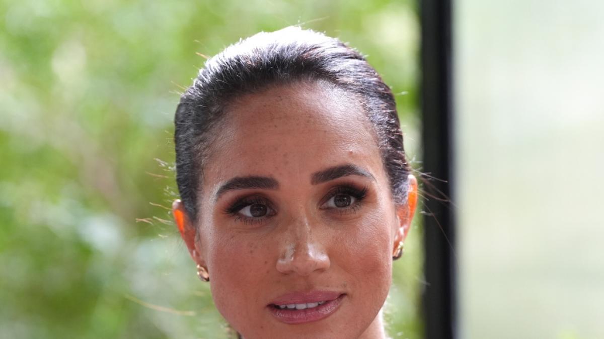 Meghan Markle wird vorgeworfen, nicht nur wegen des Wiedersehens nach England gereist zu sein. (Foto)