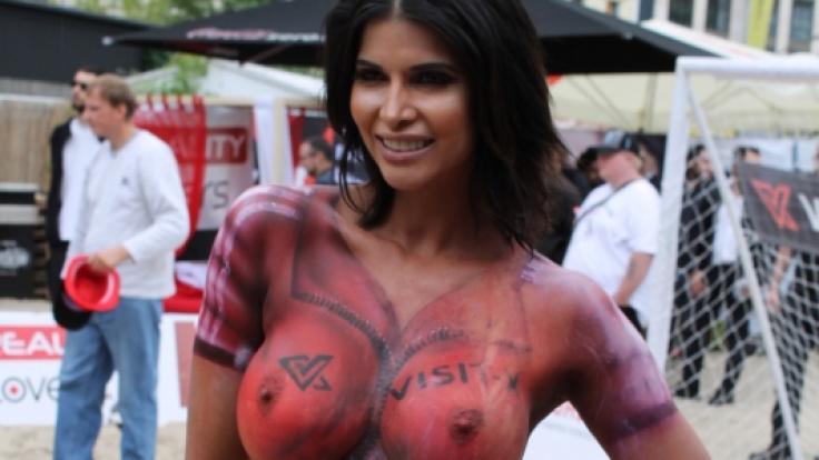 Micaela Schäfer beim