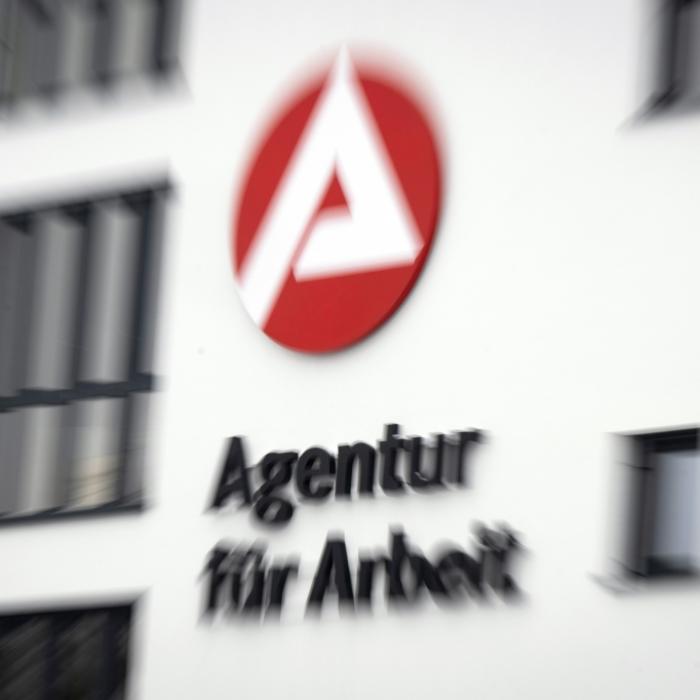 Besorgniserregender Trend - mehr als drei Millionen Arbeitslose