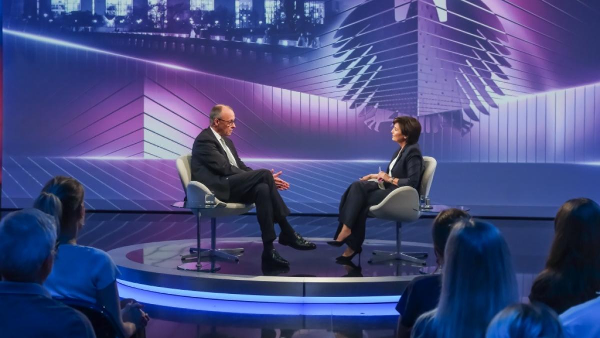 ARD-Talkerin Sandra Maischberger f&uuml;hlte Bundeskanzler Friedrich Merz im Solo-Interview auf den Zahn. (Foto)