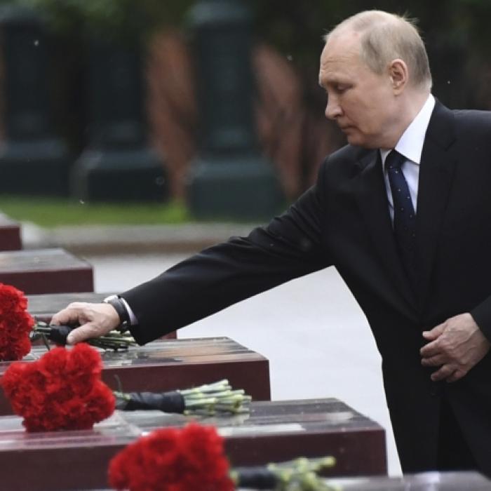 Luftabwehrsystem versagt! 12 Putin-Offiziere auf einen Schlag getötet