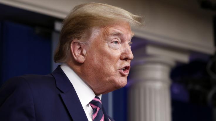 Donald Trump verwirrte mit Äußerungen über mögliche Desinfektionsmittel.