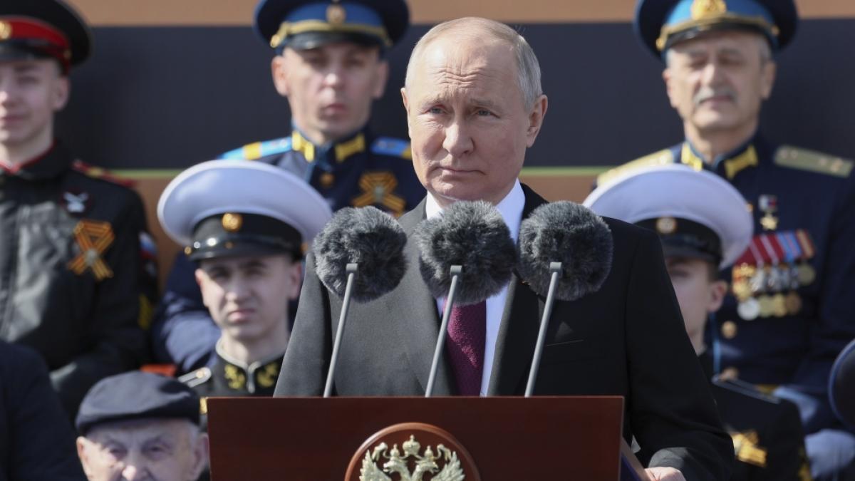 Wladimir Putin w&auml;hrend seiner Rede auf dem Roten Platz in Moskau. (Foto)