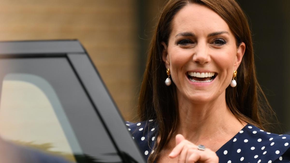 Prinzessin Kate war nach ihrer Krebsdiagnose und einer Chemotherapie monatelang von der Bildfl&auml;che verschwunden - jetzt wagt sich die Prinzessin von Wales wieder in die &Ouml;ffentlichkeit. (Foto)