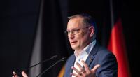 AfD-Chef Tino Chrupalla kritisiert Trump bei Markus Lanz und weicht bei Parteiskandal aus