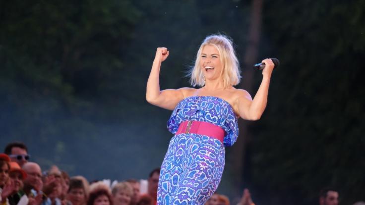 Schlagerstar Beatrice Egli weiß das Publikum bei ihren Auftritten zu begeistern - doch privat fehlt der Schweizerin noch der passende Mann.