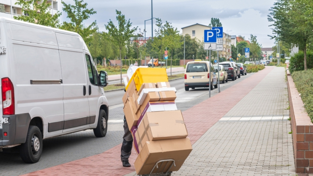 In der T&uuml;rkei starb ein Paketbote an seinem ersten Arbeitstag, als er in einen leeren Aufzugsschacht fiel. (Foto)