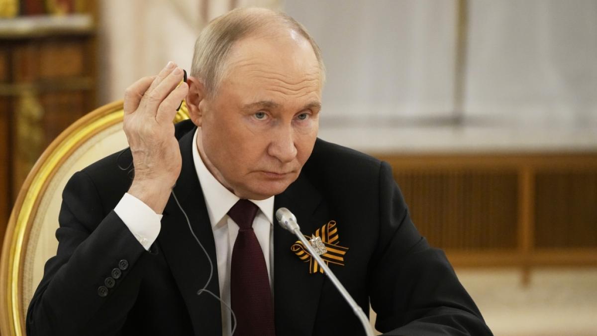 Wladimir Putin soll im Ukraine-Krieg ein millionenschweres Luftabwehrsystem vom Typ Tor-M2 verloren haben. (Foto)