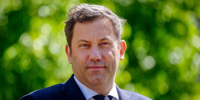 Lars Klingbeil News