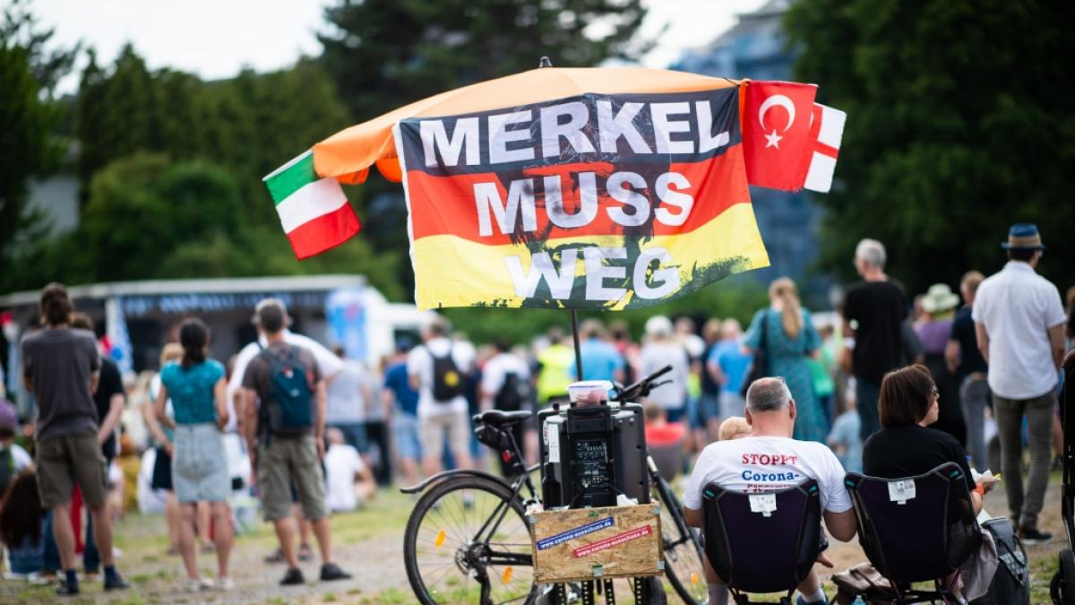 Die Querdenken-Bewegung hat f&uuml;r die geplante Gro&szlig;demo am Sonntag in Berlin bereits einen Notfallplan. (Foto)