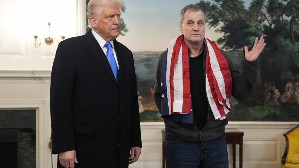 Donald Trump (links) hat die Freilassung von Marc Fogel bewirkt. (Foto)