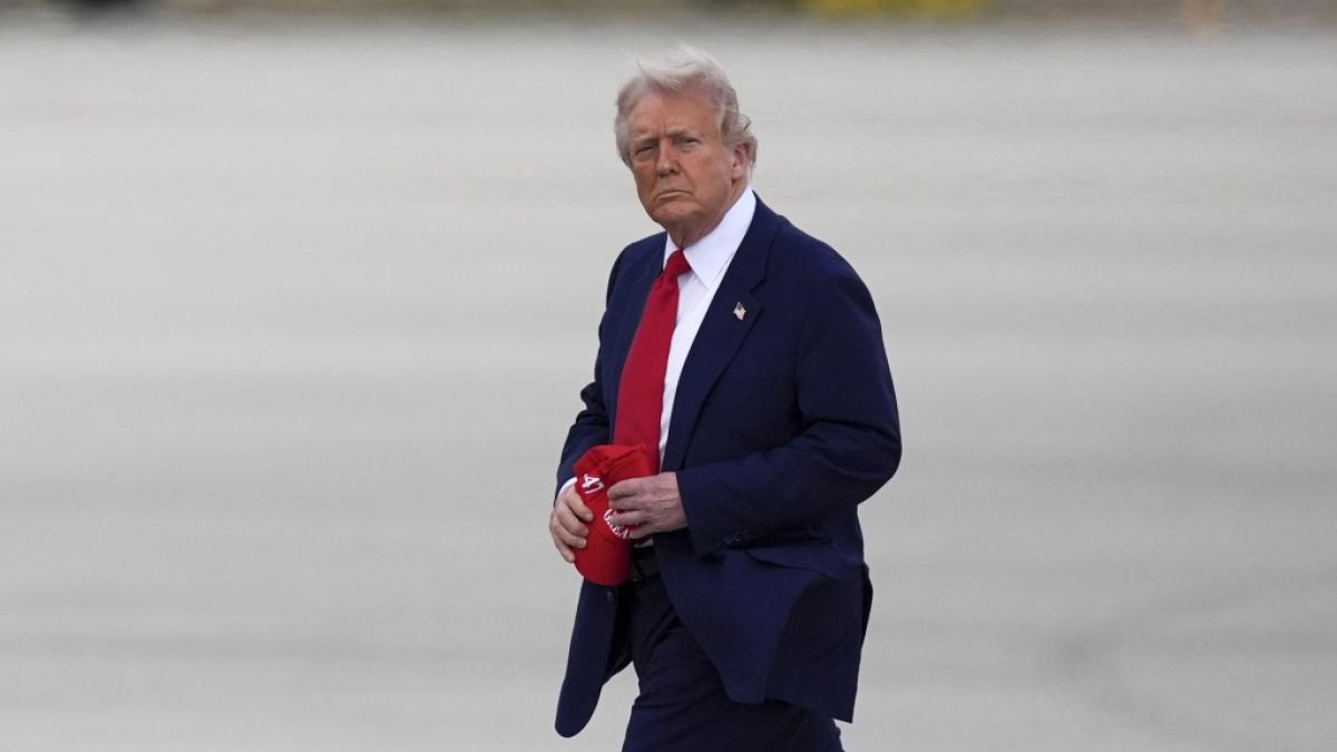 Donald Trump lie&szlig; wegen eines Golfturniers eine Zeremonie f&uuml;r gefallene Soldaten ausfallen. (Foto)