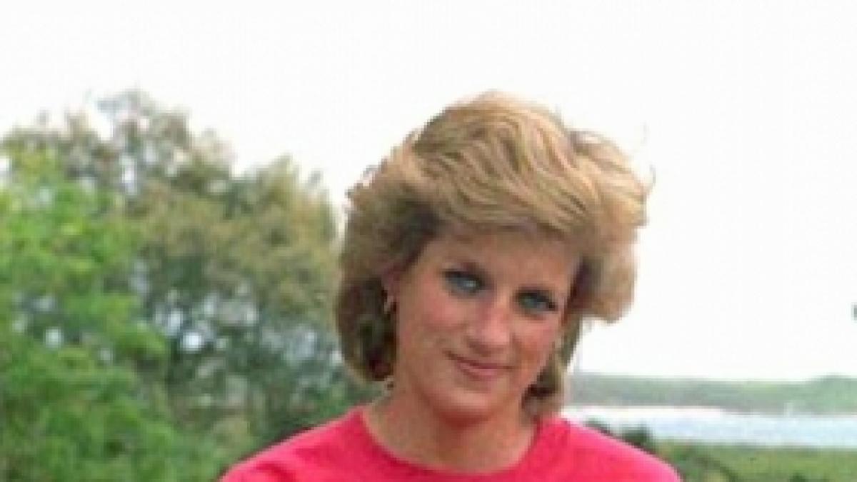 Prinzessin Diana mit ihrem Sohn Prinz Harry, aufgenommen 1989. (Foto)