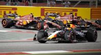 In der Formel-1-Weltmeisterschaft treten professionelle Rennfahrer in bis zu 23 Rennen pro Jahr an. Hier steuert Red-Bull-Pilot Max Verstappen sein Auto während des Großen Preises von Bahrain auf dem Bahrain International Circuit.