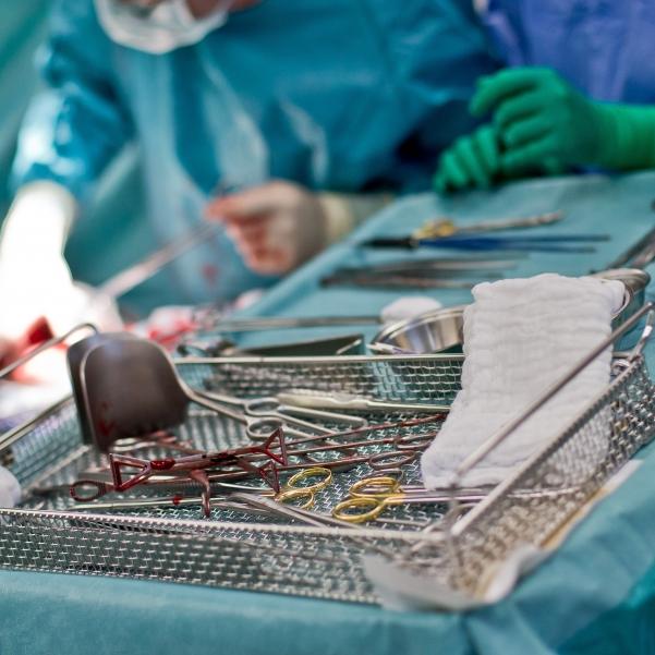 Vom Vater vergewaltigt! 9-Jährige bringt Kind zur Welt