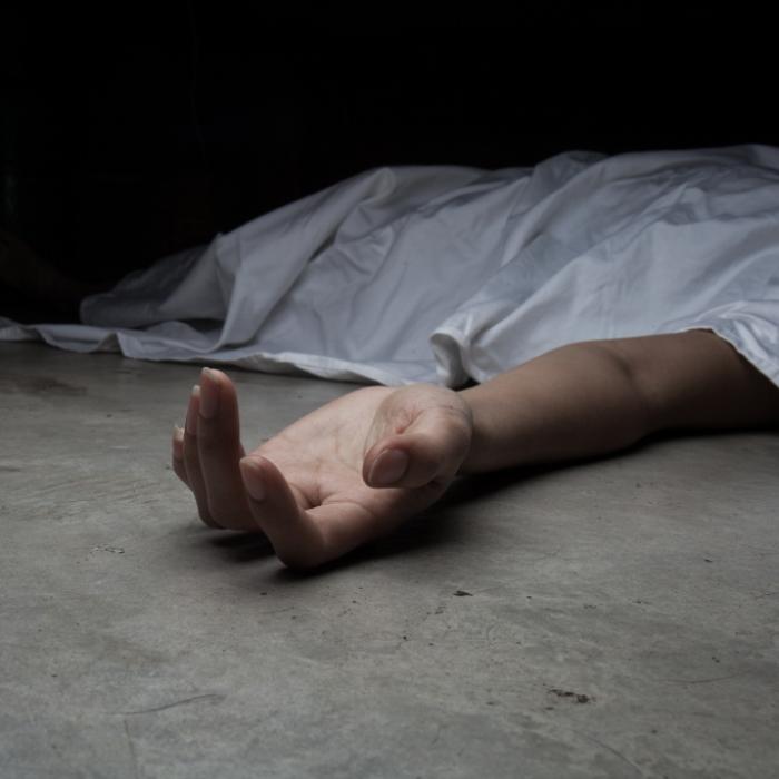 Kehlen durchgeschnitten! 3 junge Frauen mit Machete hingerichtet