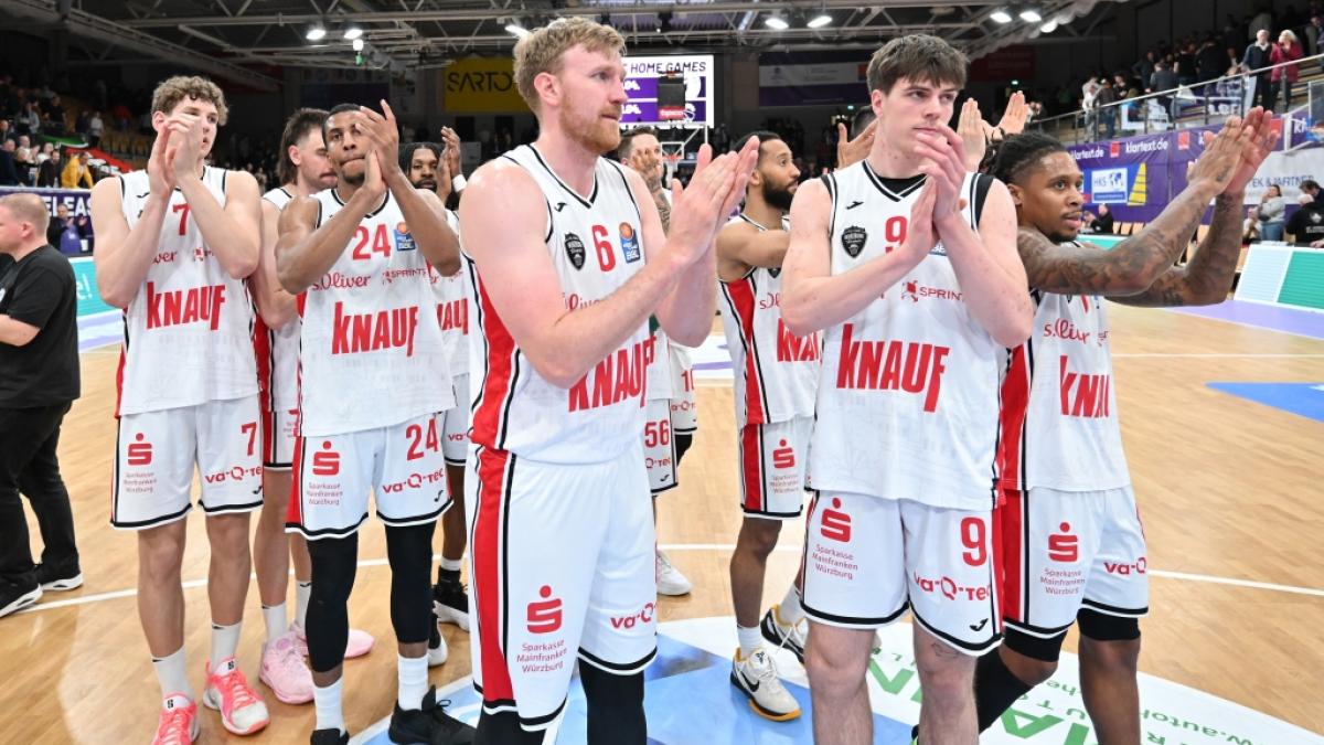 Die W&uuml;rzburg Baskets danken ihren Fans f&uuml;r die Unterst&uuml;tzung (Archivbild). (Foto)