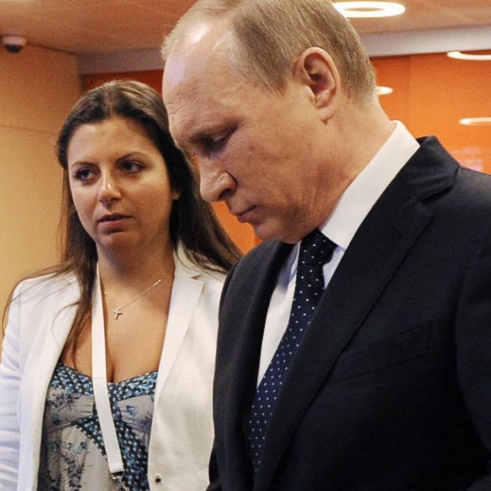 Putin-Sprachrohr packt im Live-TV über seine geheime 