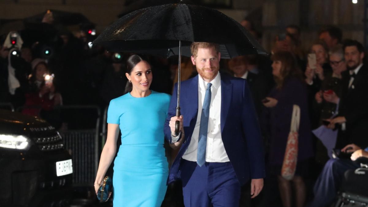 Nachdem Prinz Harry und Meghan Markle mit ihrer Krawall-Masche etliche Sympathien einb&uuml;&szlig;ten, w&auml;re ein Royals-Comeback die letzte Rettung - doch diese ist derzeit unwahrscheinlicher denn je. (Foto)