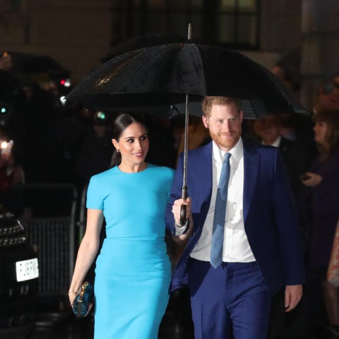 Palast-Comeback könnte Exil-Royals retten, aber ...